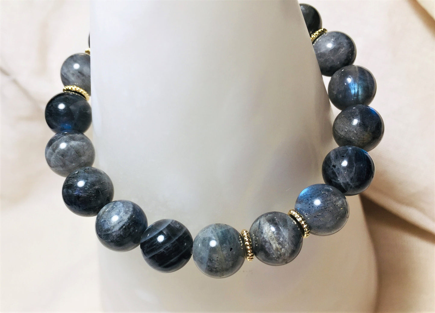 10mm AAA+ Grade Labradorite Beaded Bracelet