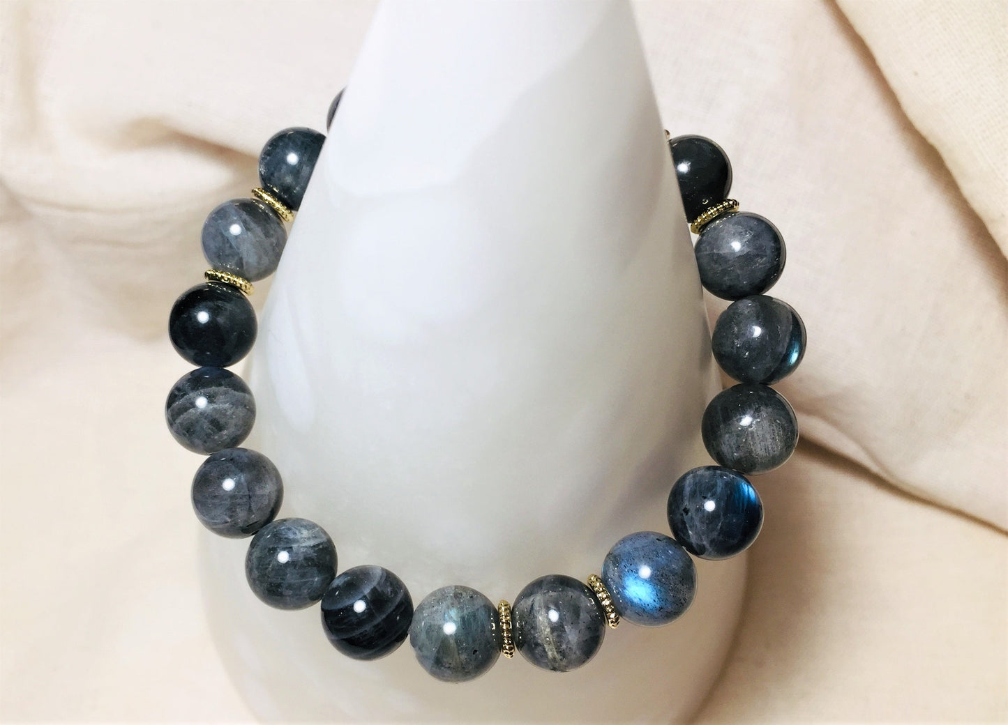 10mm AAA+ Grade Labradorite Beaded Bracelet